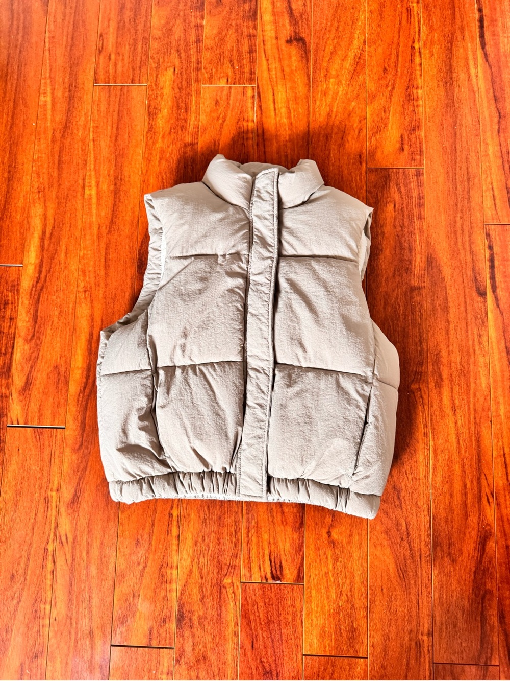 Fashion Nova Beige Women’s Sleeveless Puffer Vest